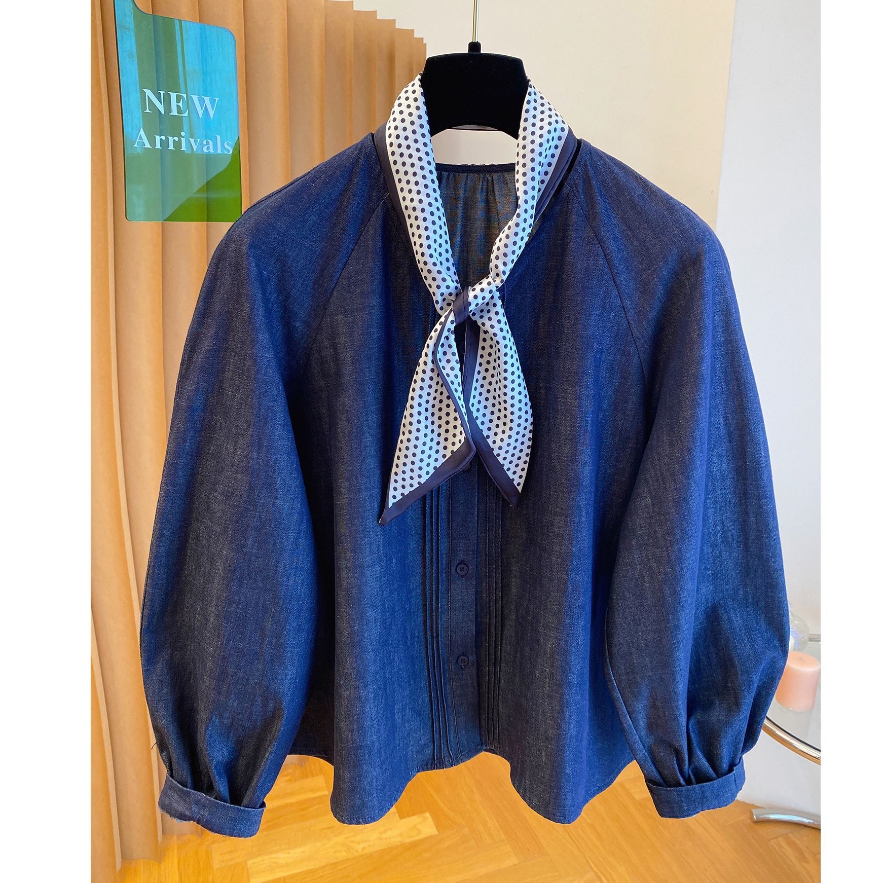 Autumn New High-End Shirt Scarf Short Jacket Women Loose Casual Round Neck Jacket Top - Image 3