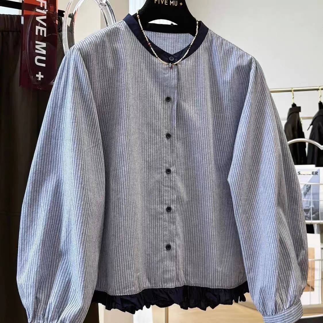 Women's Autumn Print Collared Long Sleeve Button Shirt - Image 3